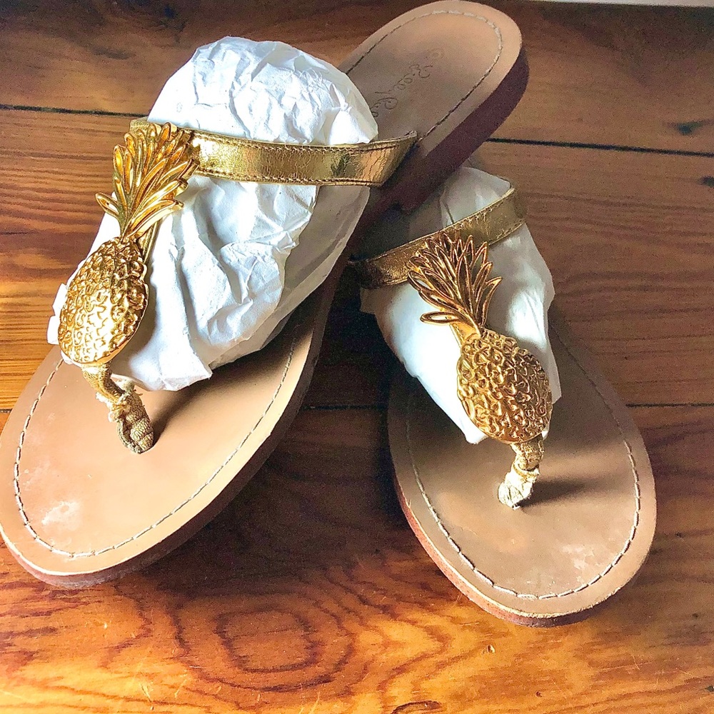 Lilly Pulitzer for Target size 7 pineapple sandals